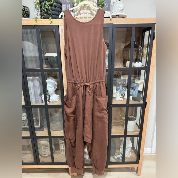 FP Movement Scrimmage Onesie Harem Jumpsuit high neck chocolate cargo baggy - Picture 2 of 9